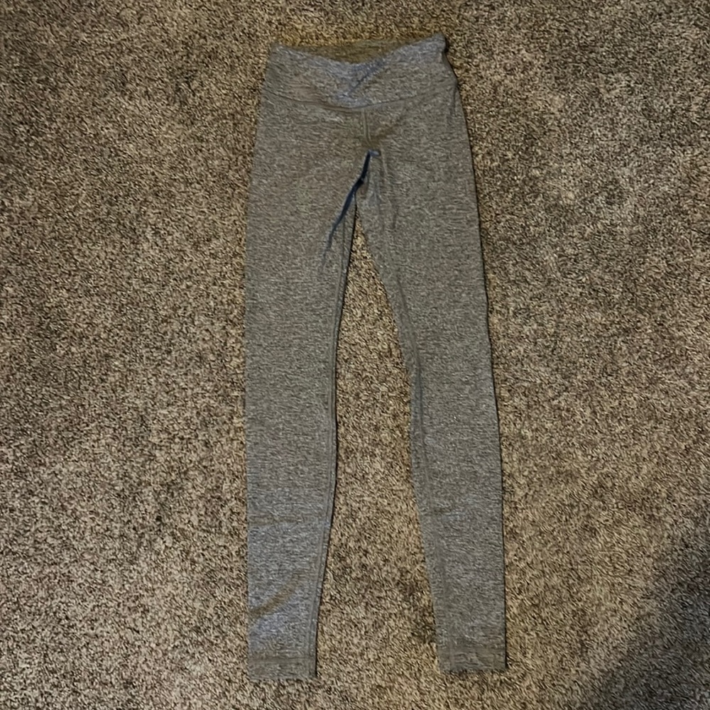 Lululemon wonder under size 2